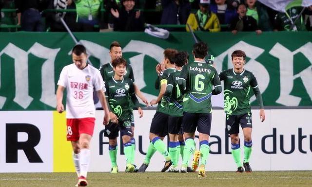 mk体育- 那不勒斯锋霸帽子戏法  